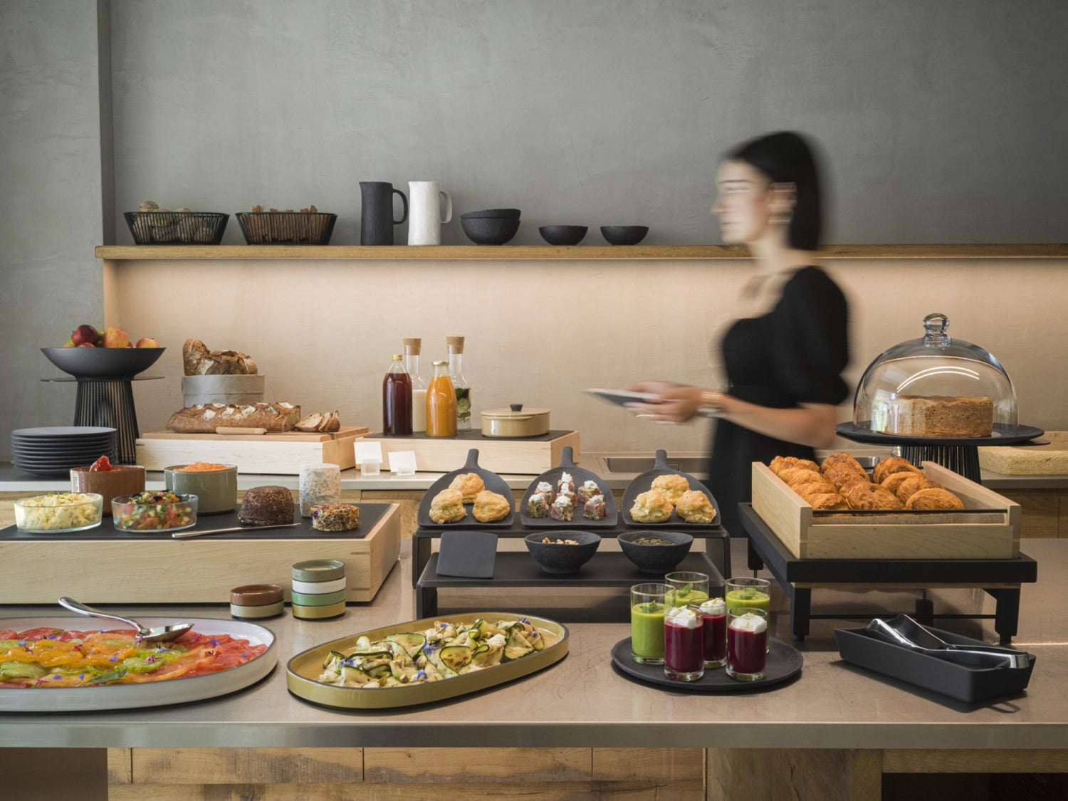 Eleganter Courchevel Servierlöffel aus hochwertigem Edelstahl. Ideal für präzises Servieren und stilvolle Tischgestaltung. Must-Have für jede Küche!