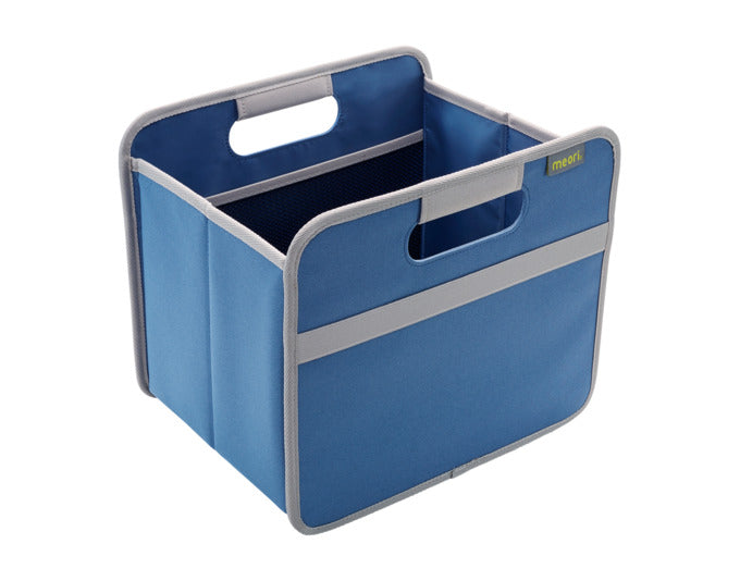 Elegante, robuste Porzellanplatte in Steinblau (35x18,5 cm) von Churchill. Ideal für Vorspeisen, Beilagen, Desserts.