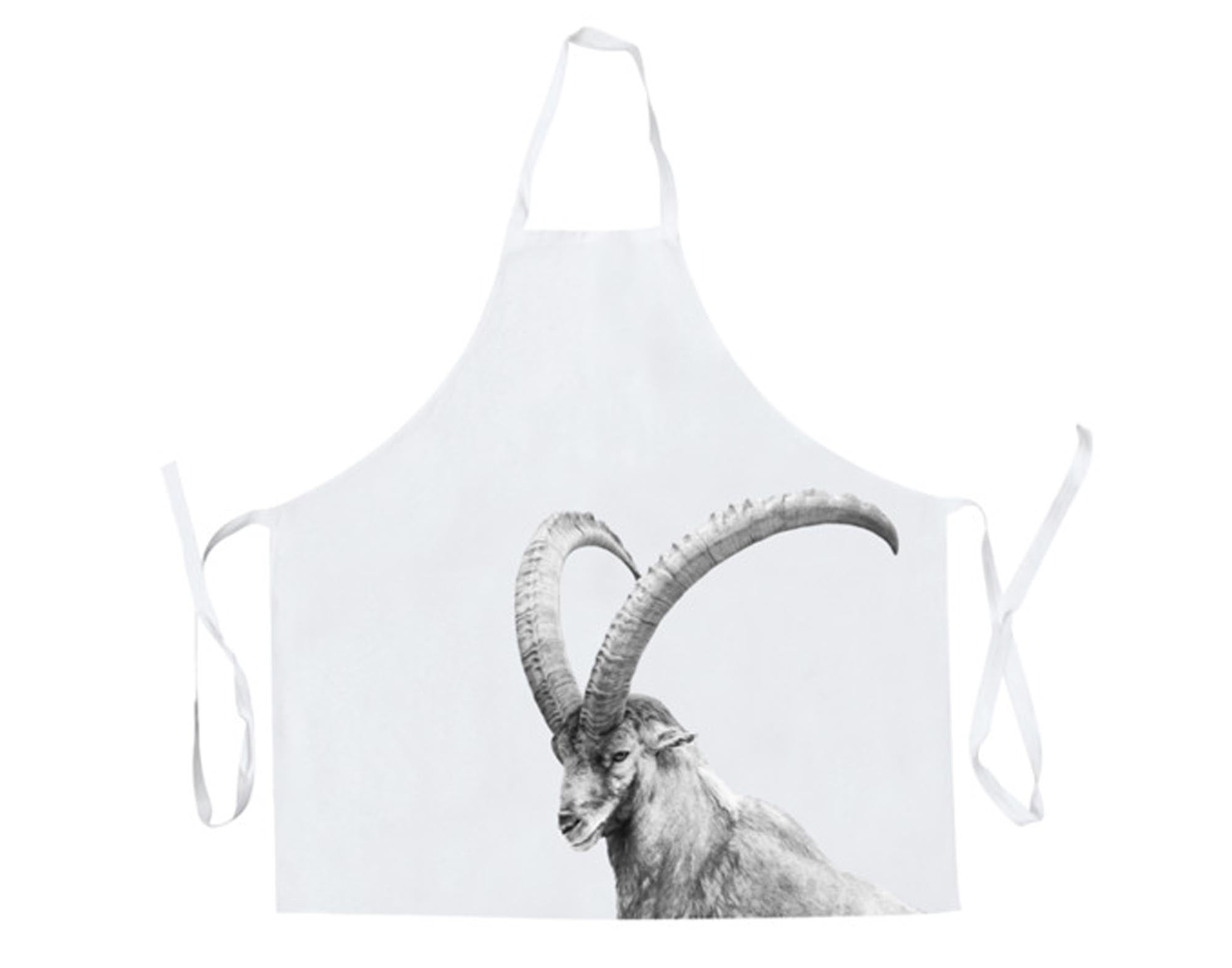 Entdecken Sie die STEINLIN Schürze Steinbock 90x90 cm – stilvoll, wasserabweisend und schmutzresistent. Optimaler Schutz für Hobbyköche und Gartenliebhaber!