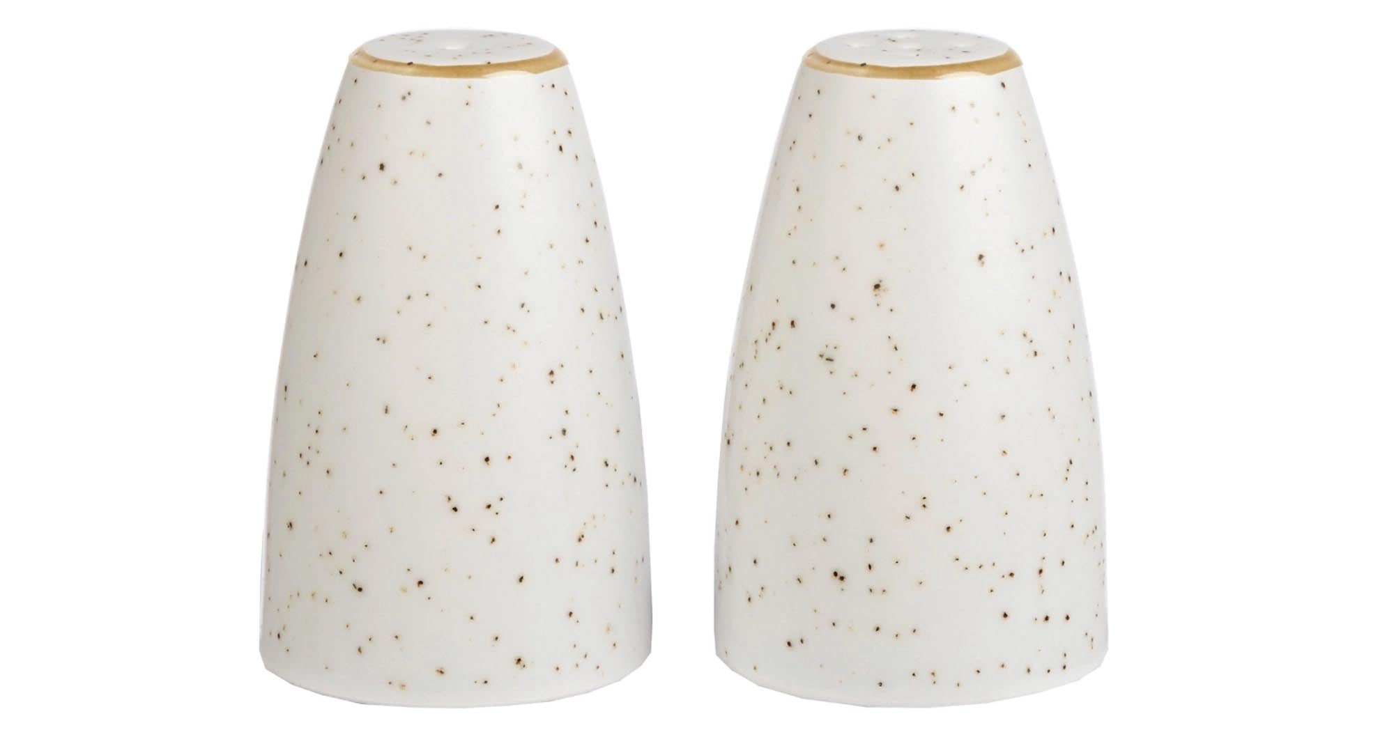 Eleganter 7cm Salzstreuer aus Porzellan, robust, spülmaschinenfest, präzise Dosierung, passt zu jeder Tischdekoration.