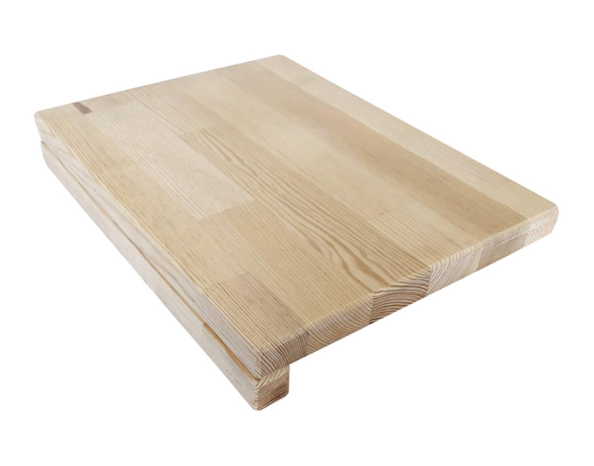 Entdecken Sie die REMUNDI Holzablage Kiefer Zelos M – die perfekte Grillzubehör-Ergänzung für Ihre Grillstation. Hochwertiges Kiefernholz, großzügige Fläche und einladende Optik für gesellige Abende.