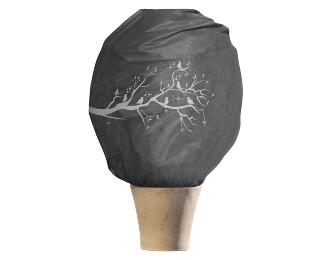 Schützen Sie Ihre Pflanzen stilvoll mit der WINDHAGER Winter-Deko-Vlieshaube Pect Vogel (1.1 x 1.1 m). Ideal gegen Frost und Schnee!