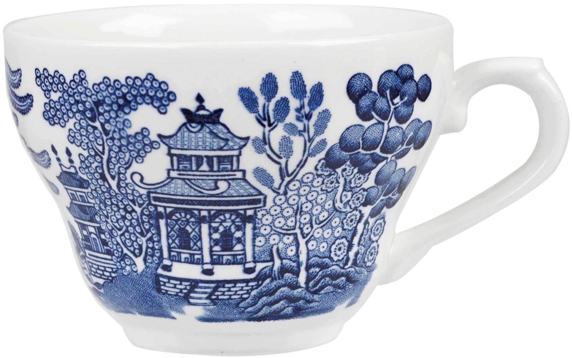 Elegante Churchill Tasse aus Porzellan mit klassischem Blue Willow-Muster, 19.8cl, spülmaschinenfest, ideal für Tee und Kaffee.