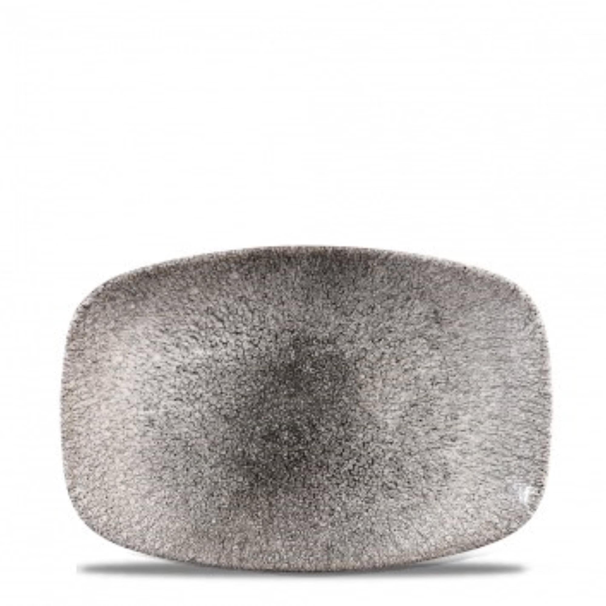 Die S.P. Raku Quartz Black Platte (23.7x15.7cm) besticht durch ihre robuste, kratzfeste Raku-Glasur und ist ideal für stilvolle Präsentationen.