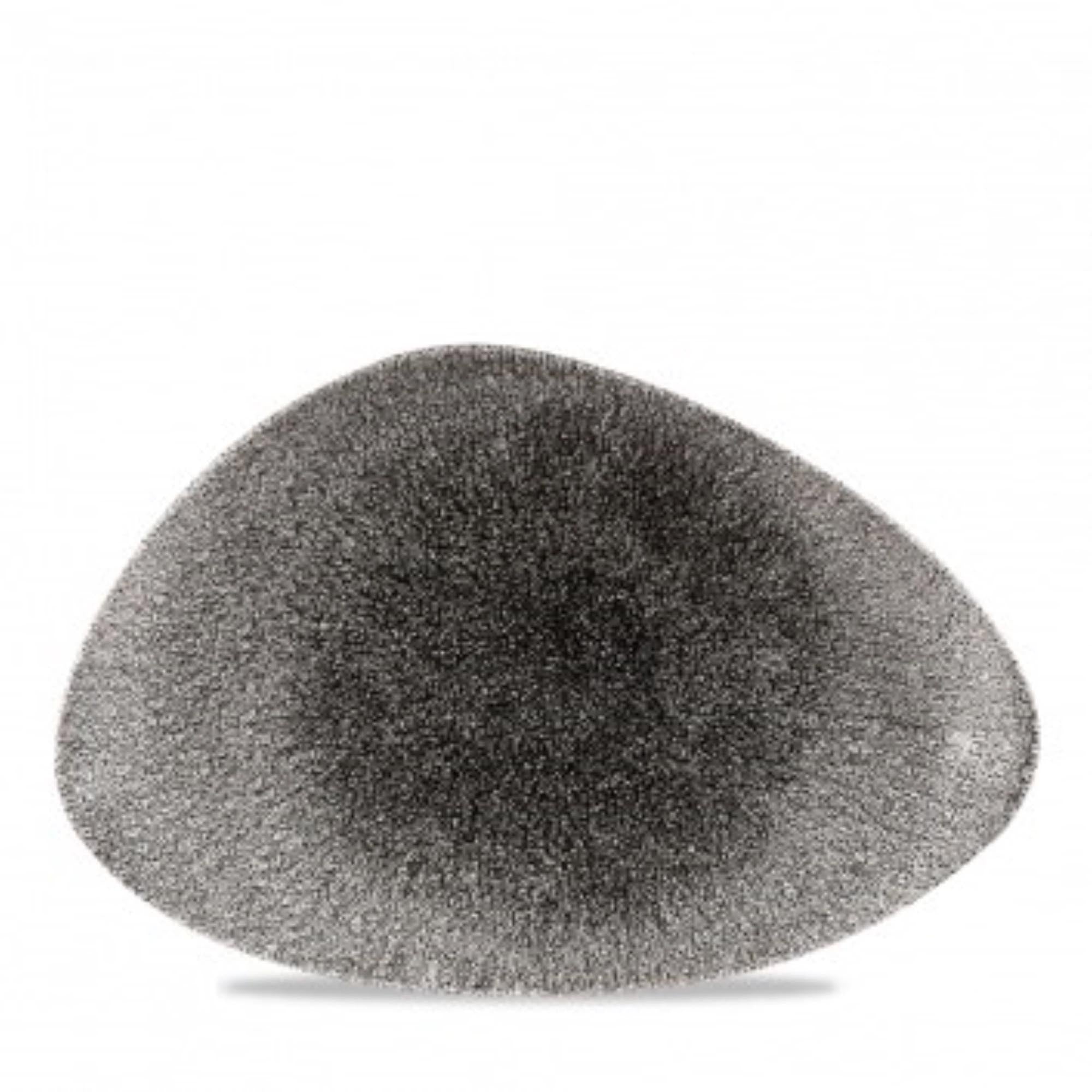 Dreieckige, matte Porzellanplatte in tiefem Schwarz, 30x20cm, ideal für stilvolle Speisenpräsentation.