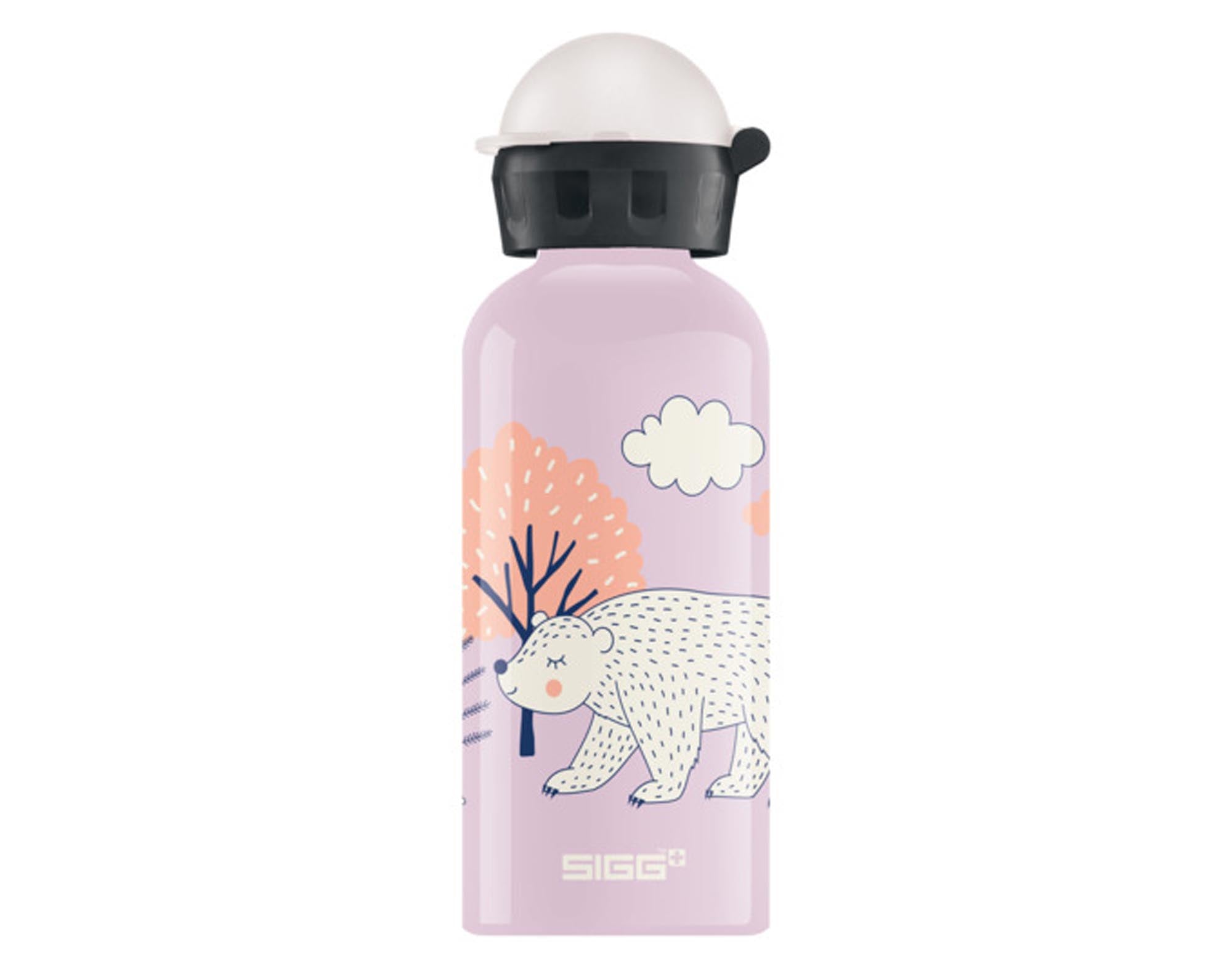 Entdecke die SIGG Trinkflasche Kids Bottle Beary 0.4 l – die perfekte, BPA-freie Flasche für Kinder mit Bärenmotiv, ideal für Schule und Sport!