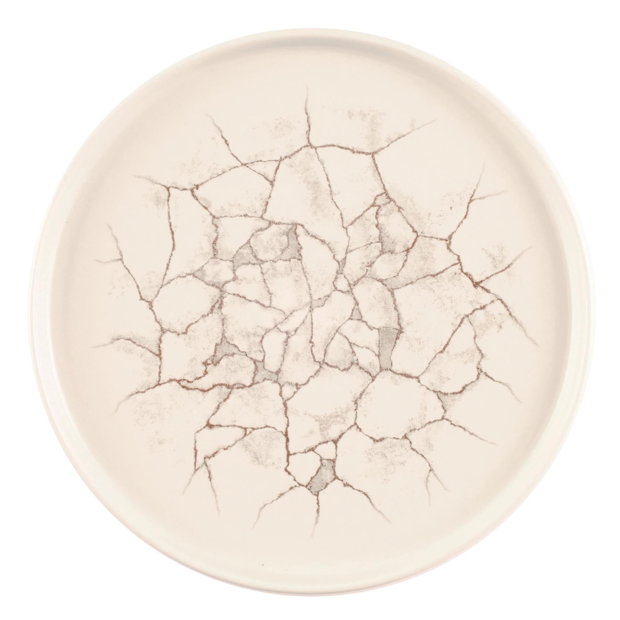 Eleganter 26cm Teller aus Porzellan, inspiriert von Kintsugi, in Agate Grey. Spülmaschinenfest, ideal für jeden Anlass.