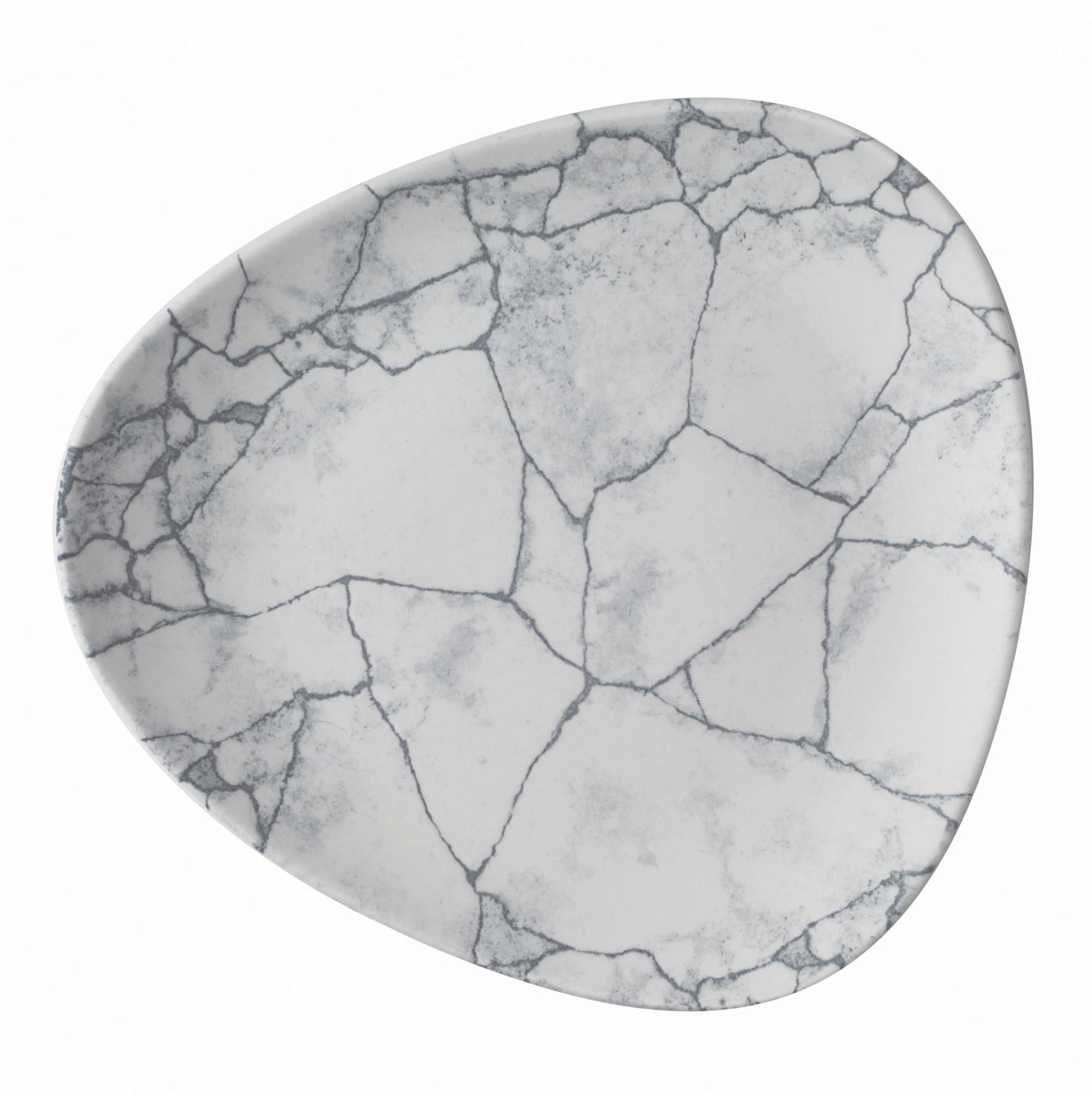 Entdecken Sie den S.P. Kintsugi Pearl Grey Triangel Teller flach 19.2 von Churchill – ein einzigartiges, langlebiges Porzellan mit harmonischer Ästhetik.