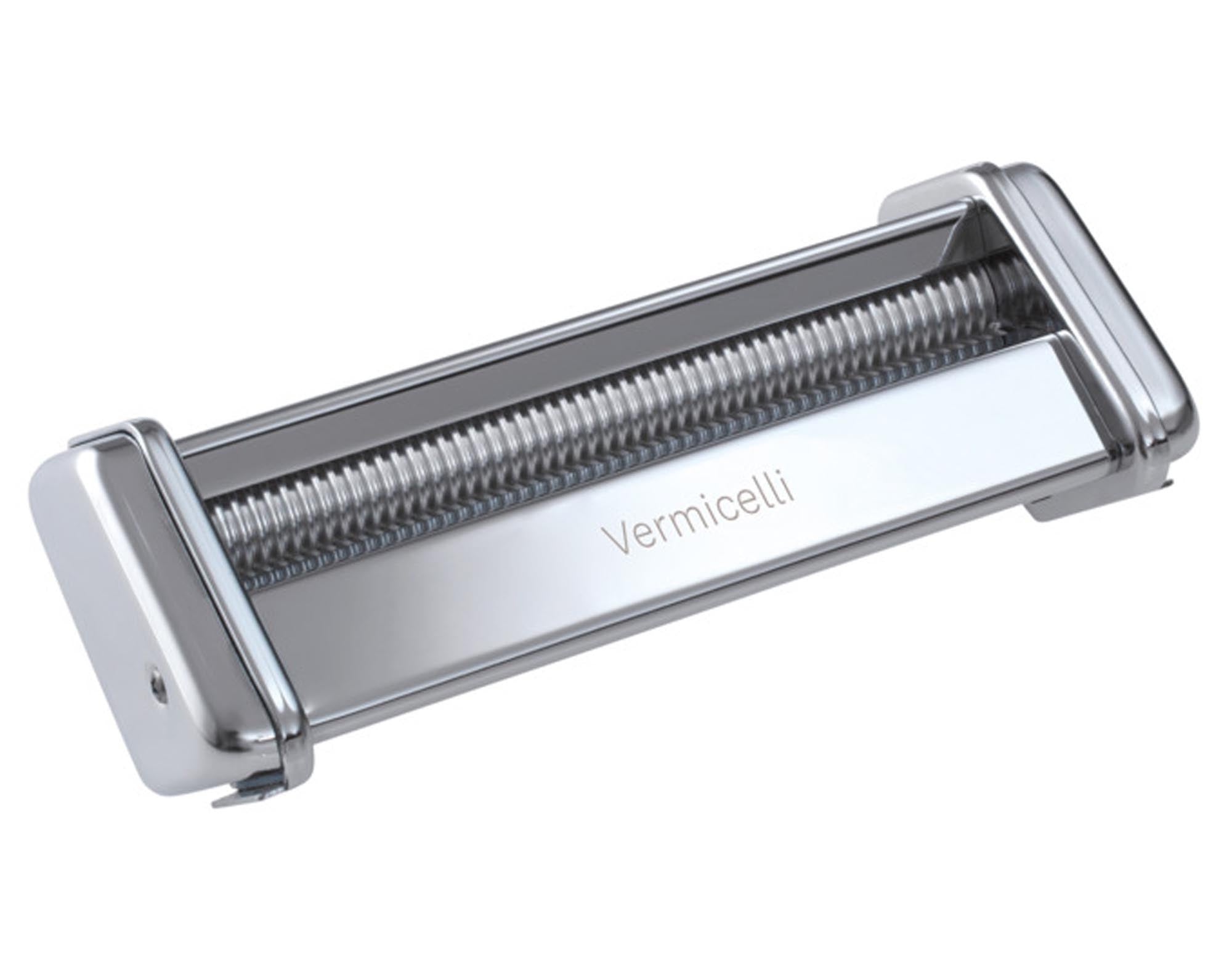 Entdecken Sie das MARCATO Zusatzgerät Vermicelli für perfekte, hausgemachte Vermicelli-Nudeln. Hochwertiger Edelstahl, einfache Handhabung, ideal für asiatische Gerichte.