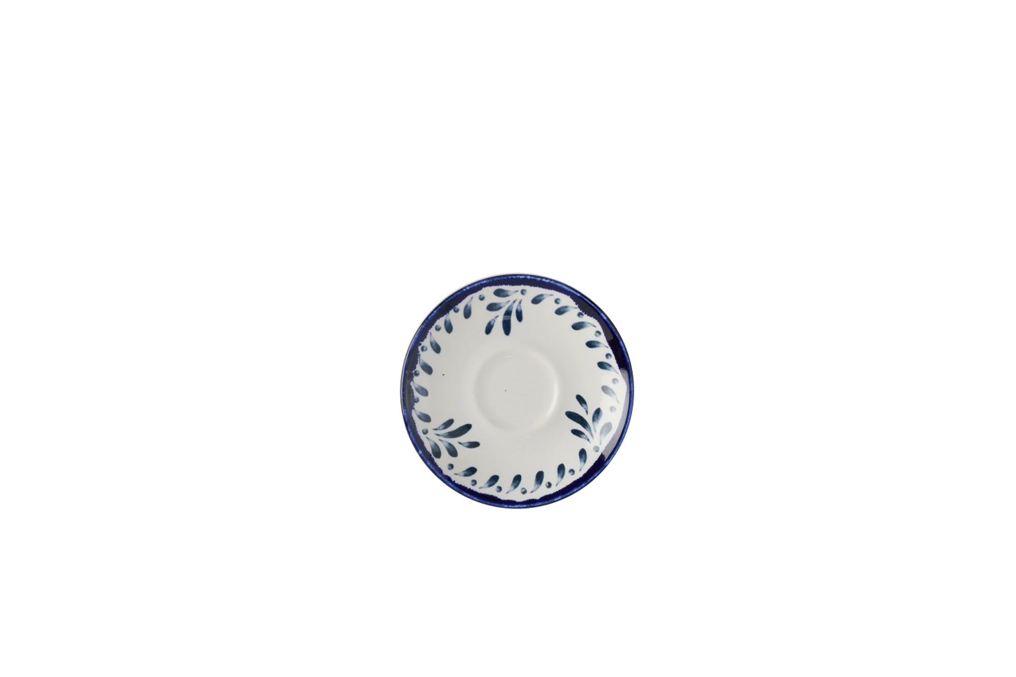 Stilvolle, langlebige Keramik-Espresso-Untertasse (11,8 cm) von Churchill, vereint rustikale Eleganz mit modernem Design. Spülmaschinenfest.