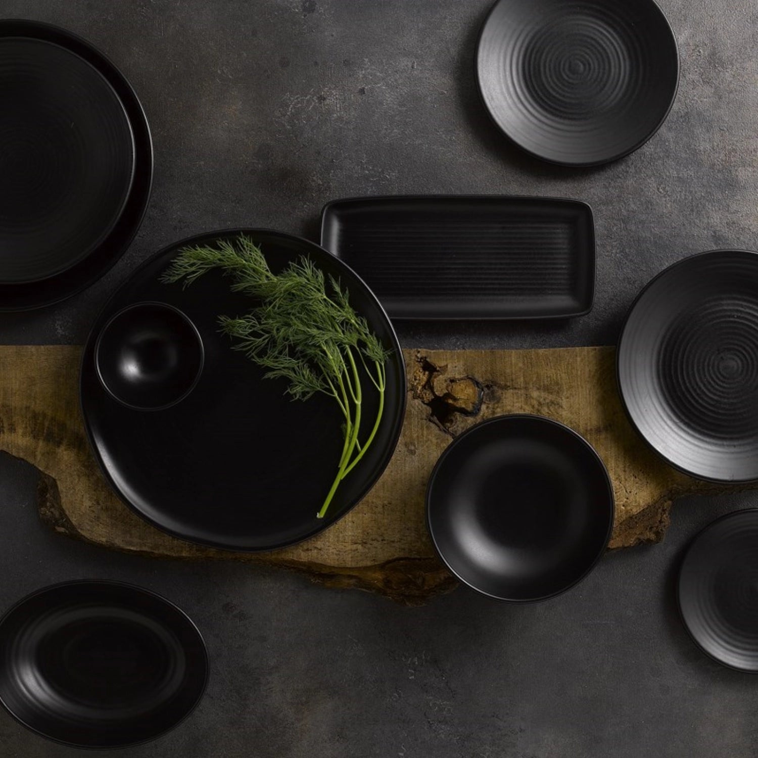 Die Evo Jet Reisschale von Churchill (17,8 cm, 85 cl) vereint elegantes Design mit Funktionalität und ist ideal für Gastronomie und Hotellerie.