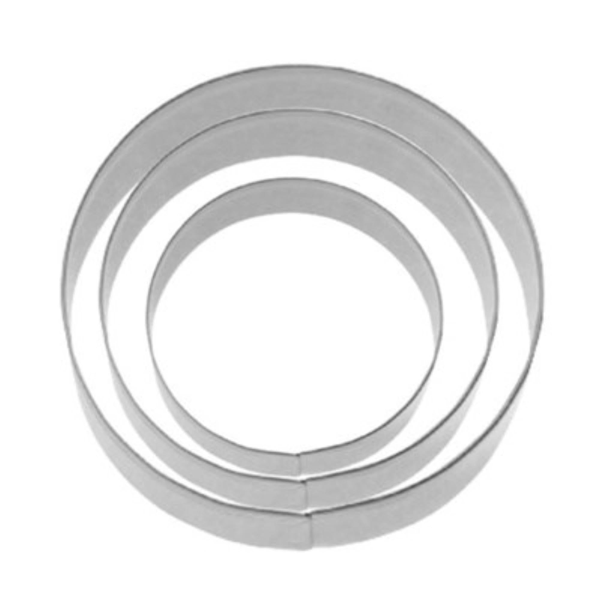 Entdecken Sie die Westmark Terrassen-Ausstechformen Ring glatt (D4,5,5,6cm) aus Edelstahl für perfekte Desserts. Langlebig, präzise und vielseitig!