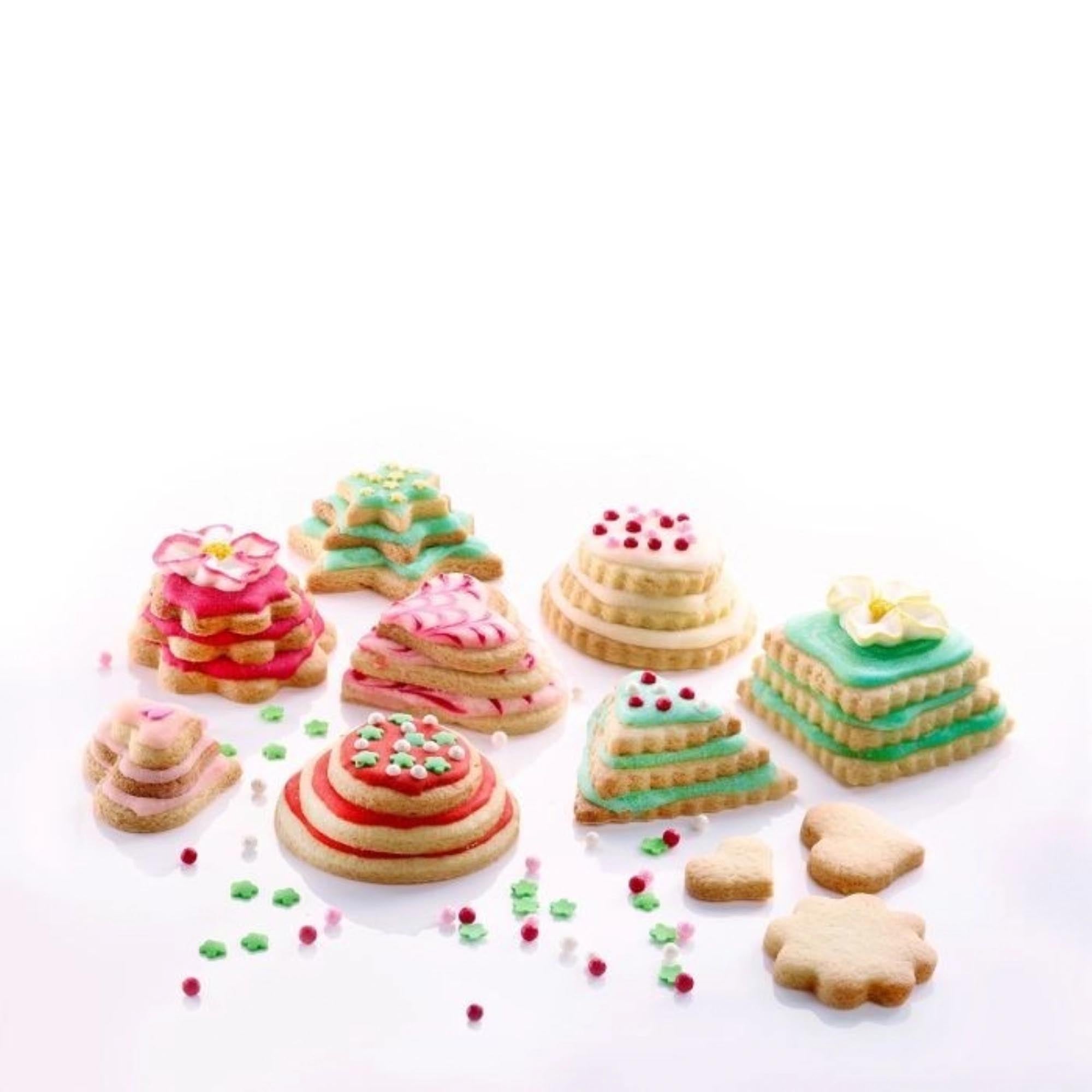 Set mit 3 gewellten quadratischen Ausstechformen (4, 5, 6 cm) von Westmark, perfekt für Backen und kreative Dekorationen.