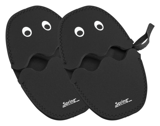 Griffschutz Ghost von SPRING: Hitzebeständiges Silikon, ergonomisch, spülmaschinenfest. Perfekt für sicheres Kochen und Backen.