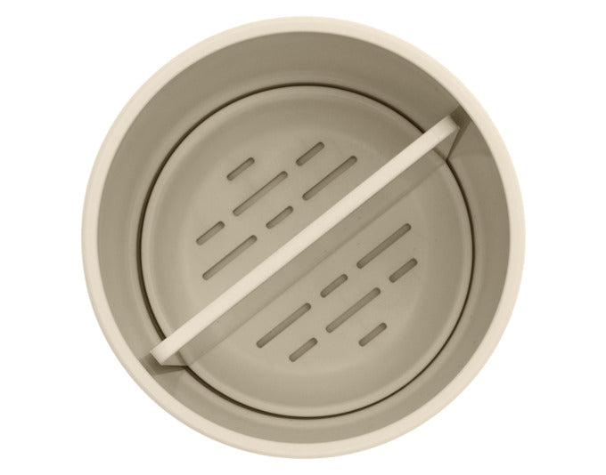 Der BRABANTIA Zahnbürstenhalter ReNew in soft beige sorgt für Ordnung im Badezimmer. Hygienisch, stabil und stilvoll – ideal für Ihre Zahnbürsten!