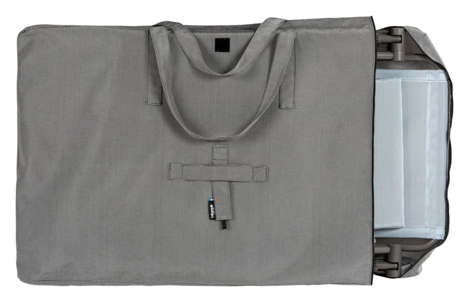 Schützen und transportieren Sie Ihre LAFUMA Relaxsessel und Siesta Liegen stilvoll mit der robusten Transporttasche in Anthrazit. Ideal für Outdoor-Enthusiasten!