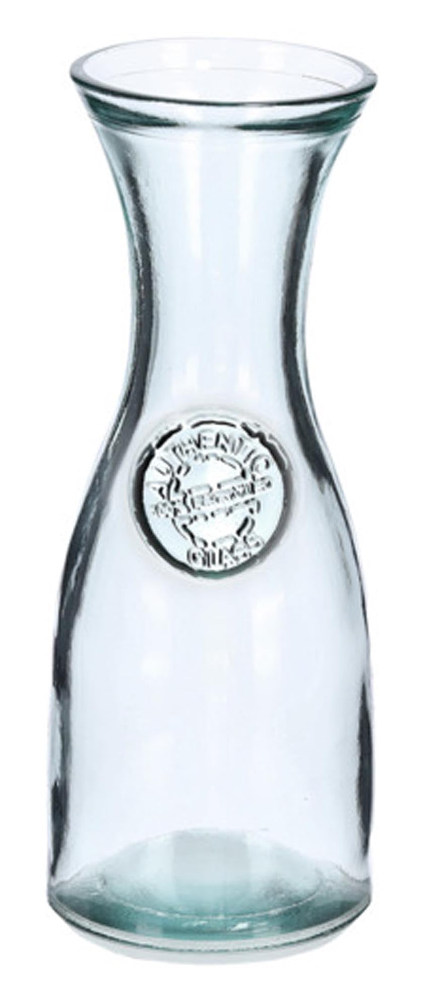 Entdecken Sie die umweltfreundliche Glaskaraffe Recycled 800 ml von ZELLER PRESENT. Stilvolles Design, hochwertiges recyceltes Glas und praktische Handhabung.