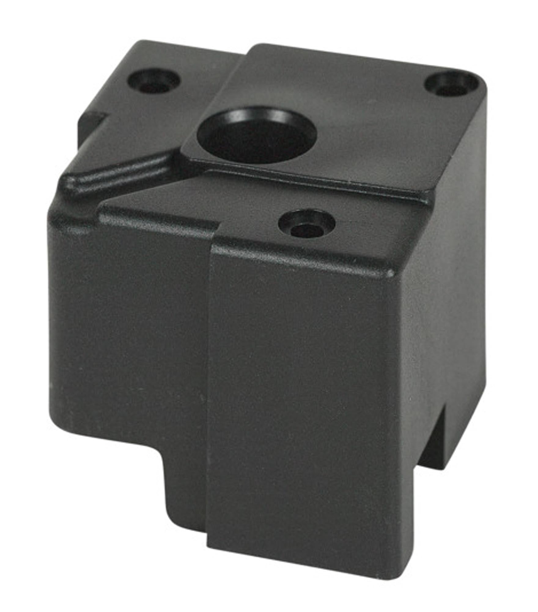 Der RÖSLE Steckblock für Rollen Videro sorgt für Sicherheit und Mobilität beim Grillen. Robuste, wetterfeste Materialien garantieren Stabilität.