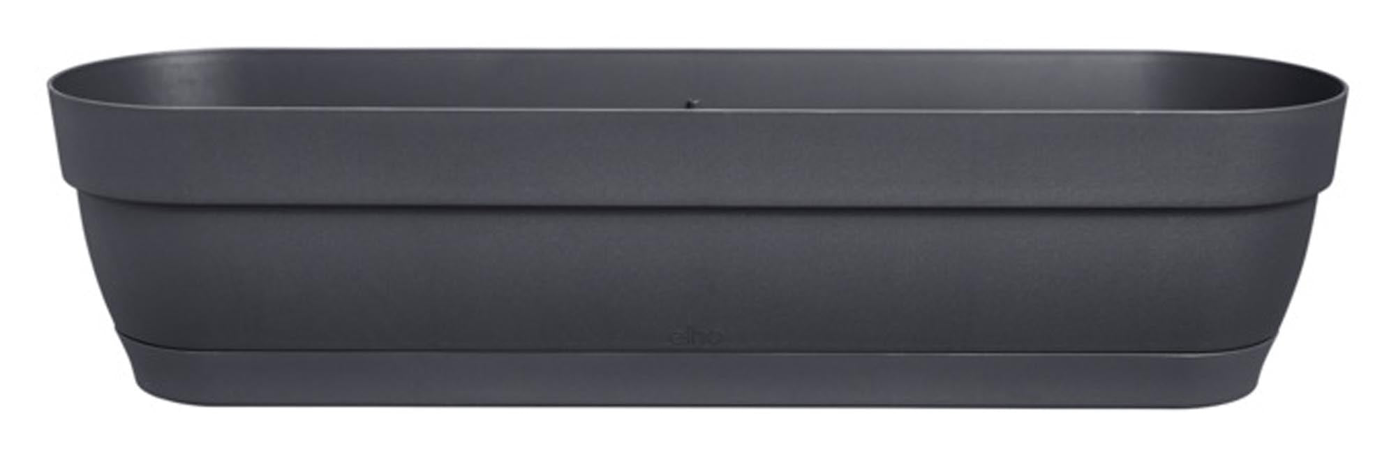 Entdecken Sie den ELHO Balkonkasten Vibia Campana in pistaziengrün. Witterungsbeständig, mit integriertem Bewässerungssystem und modernem Design.