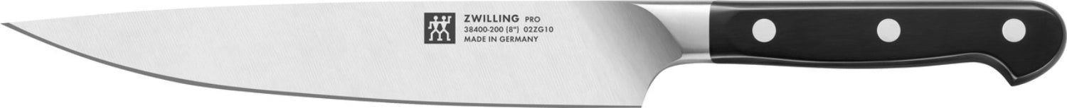 Hochwertiges 3-teiliges Zwilling Pro Messerset mit Spick-, Fleisch- und Kochmesser, ideal für präzises Schneiden und Zubereiten in der Küche.