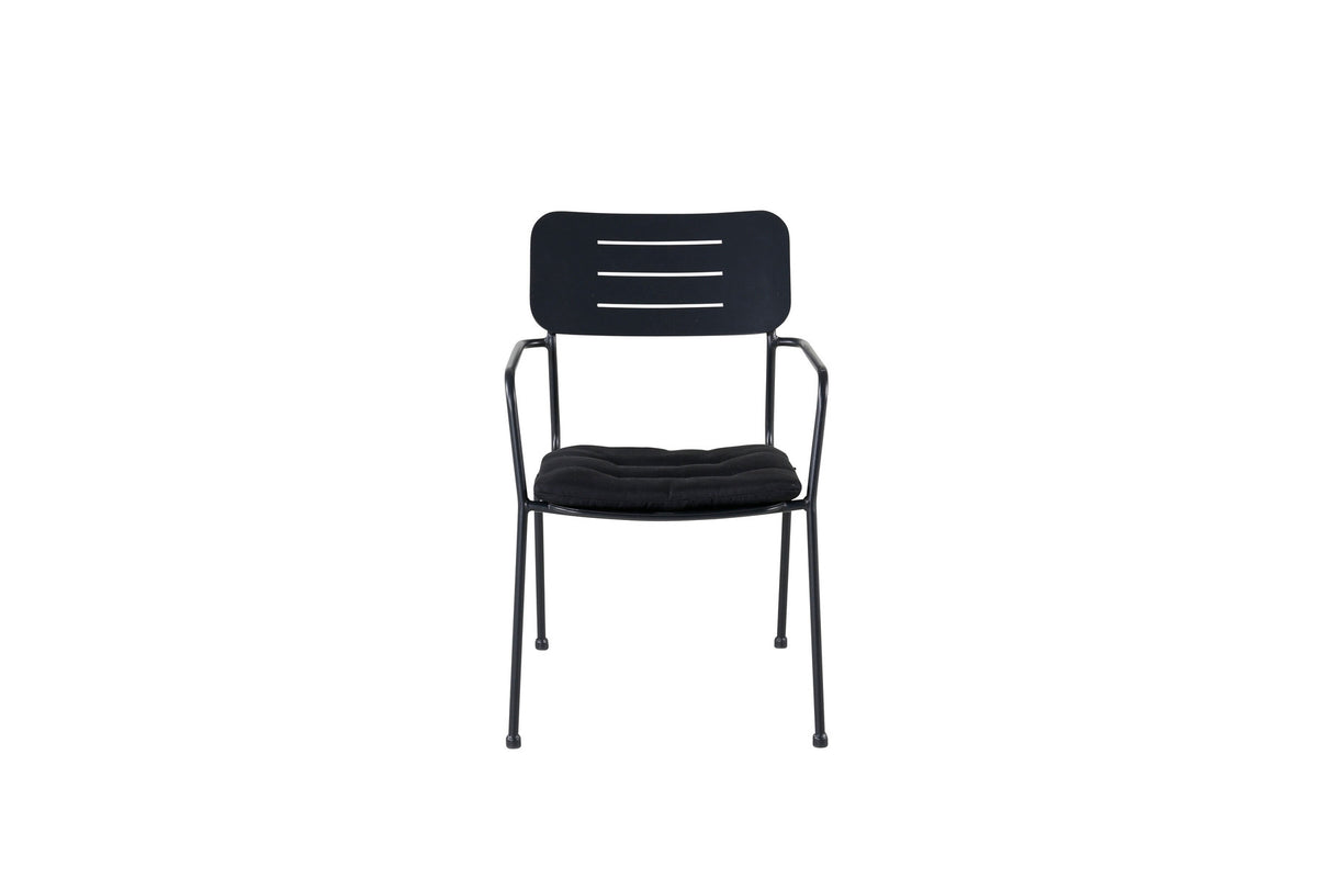 Nicke Stuhl in Schwarz präsentiert im Onlineshop von KAQTU Design AG. Gartenstuhl mit Armlehnen ist von Venture Home
