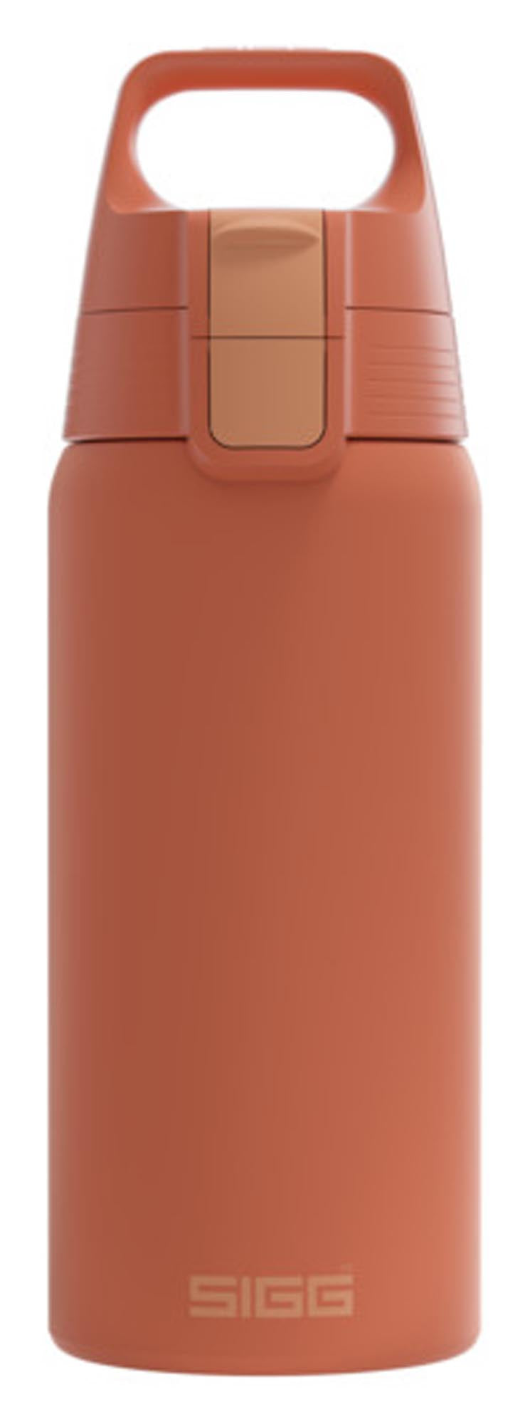 SIGG Isolierflasche Shield Therm One opti yellow 0.5 l in präsentiert im Onlineshop von KAQTU Design AG. Küchenhelfer ist von SIGG