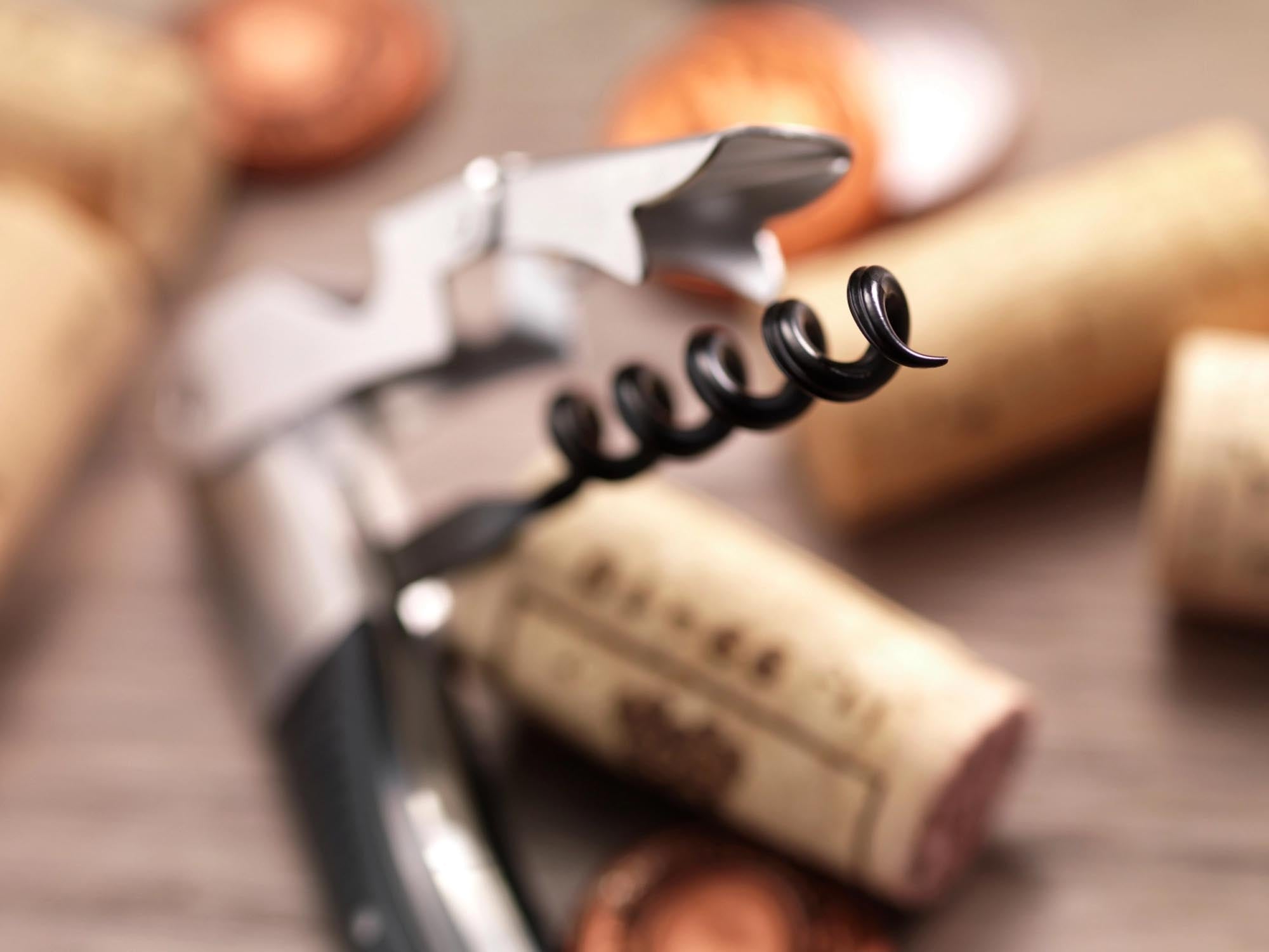 Zwilling Kellnermesser: Zeitloses Design für den perfekten Weingenuss.