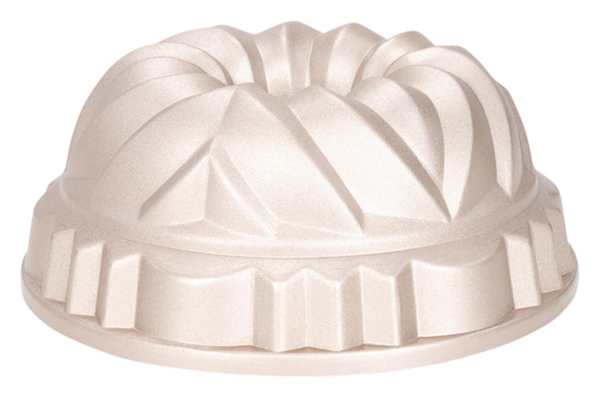 Entdecken Sie die PATISSE Gugelhupfform Krone Aluguss (ø 24 cm) für perfekte Backergebnisse. Hochwertiger Aluguss, antihaftbeschichtet, spülmaschinengeeignet.