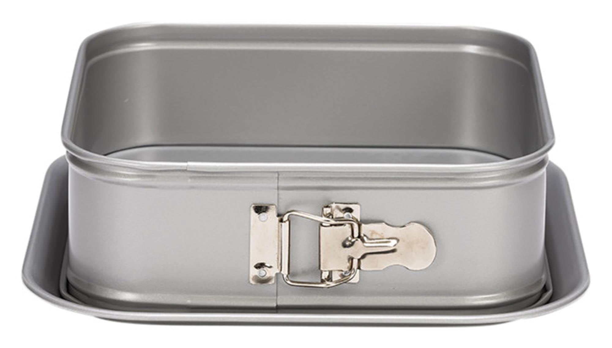 Entdecken Sie die PATISSE Springform quadratisch Silver-Top 24x24 cm – ideal für Backliebhaber! Robust, hitzebeständig und mit Antihaftbeschichtung für perfekte Kuchen.