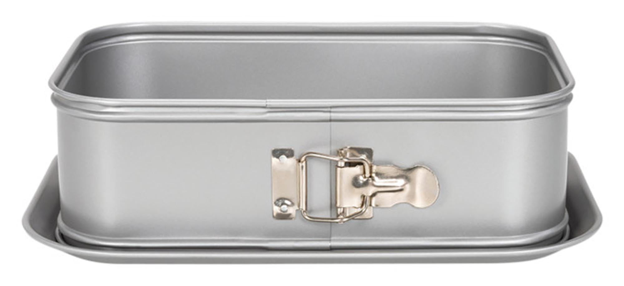 Entdecken Sie die PATISSE Springform rechteckig Silver-Top 28x18 cm – ideal für Kuchen, Quiches und Desserts. Hochwertige Antihaftbeschichtung, robust und langlebig!