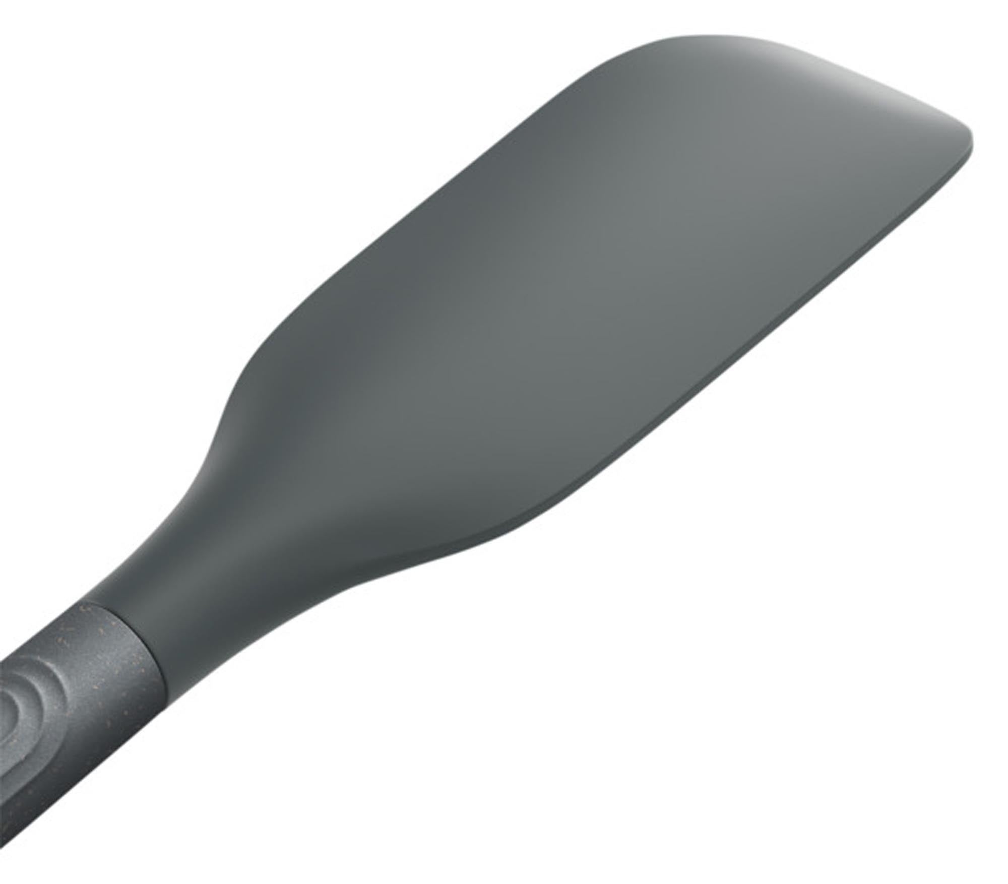 Umweltfreundlicher ZYLISS Spatel aus Weizenstroh-Plastik: Flexibel, ergonomisch, hitzebeständig, ideal für Backprojekte.