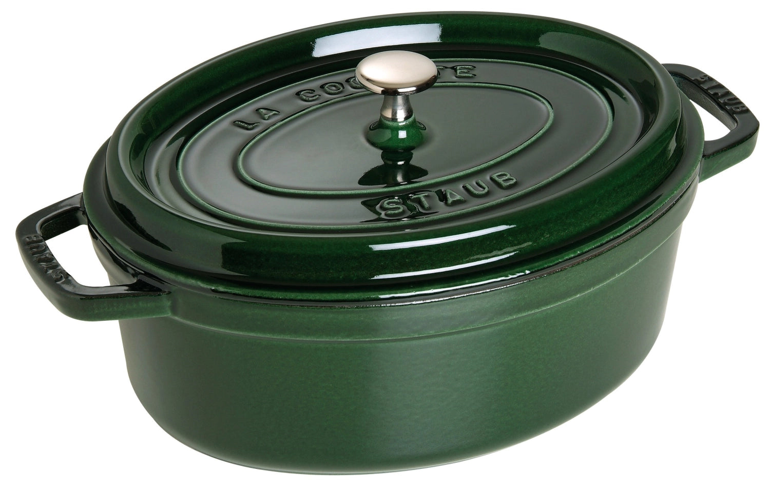 Stilvolle ovale Cocotte von Staub mit 4,2 Litern, ideal für köstliche Rezepte und ansprechende Tischdekoration.