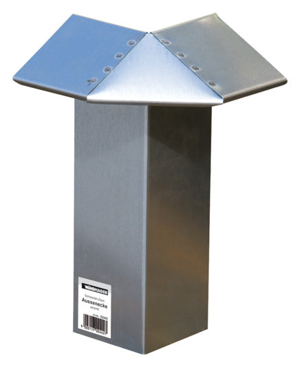 Kompakte Staub Auflaufform 14x11 cm in Dunkelblau, aus Keramik. Perfekt für kleine Aufläufe, gratins und Lasagnen. Ofen- und mikrowellengeeignet.