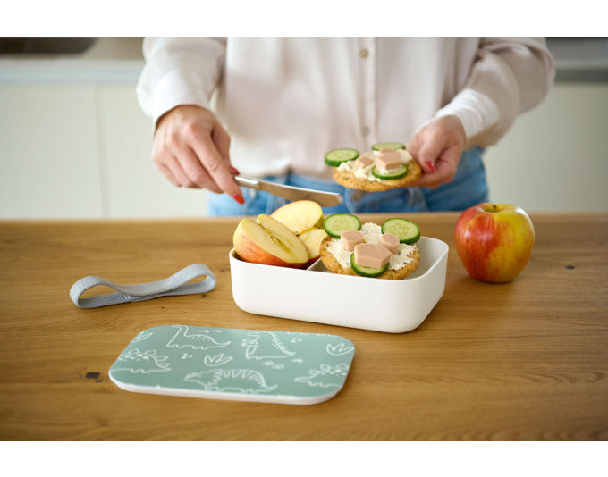 Bunte Lunchbox Rainbow von ZELLER PRESENT, 19x12.5x6 cm, BPA-frei, ideal für gesunde Snacks unterwegs.
