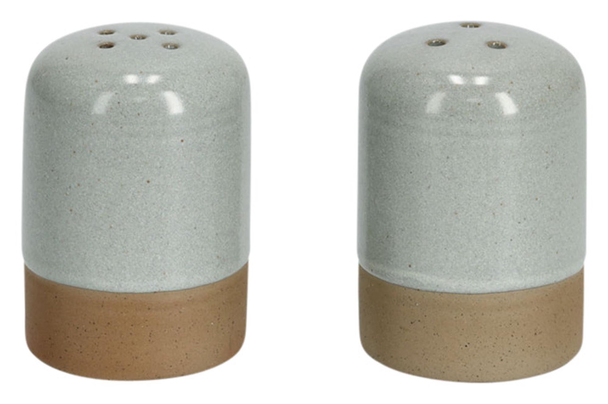 Entdecken Sie das ZELLER Salz- und Pfefferstreuer-Set aus hochwertigem Steingut. Stilvoll, langlebig und ideal für jede Tischdekoration.