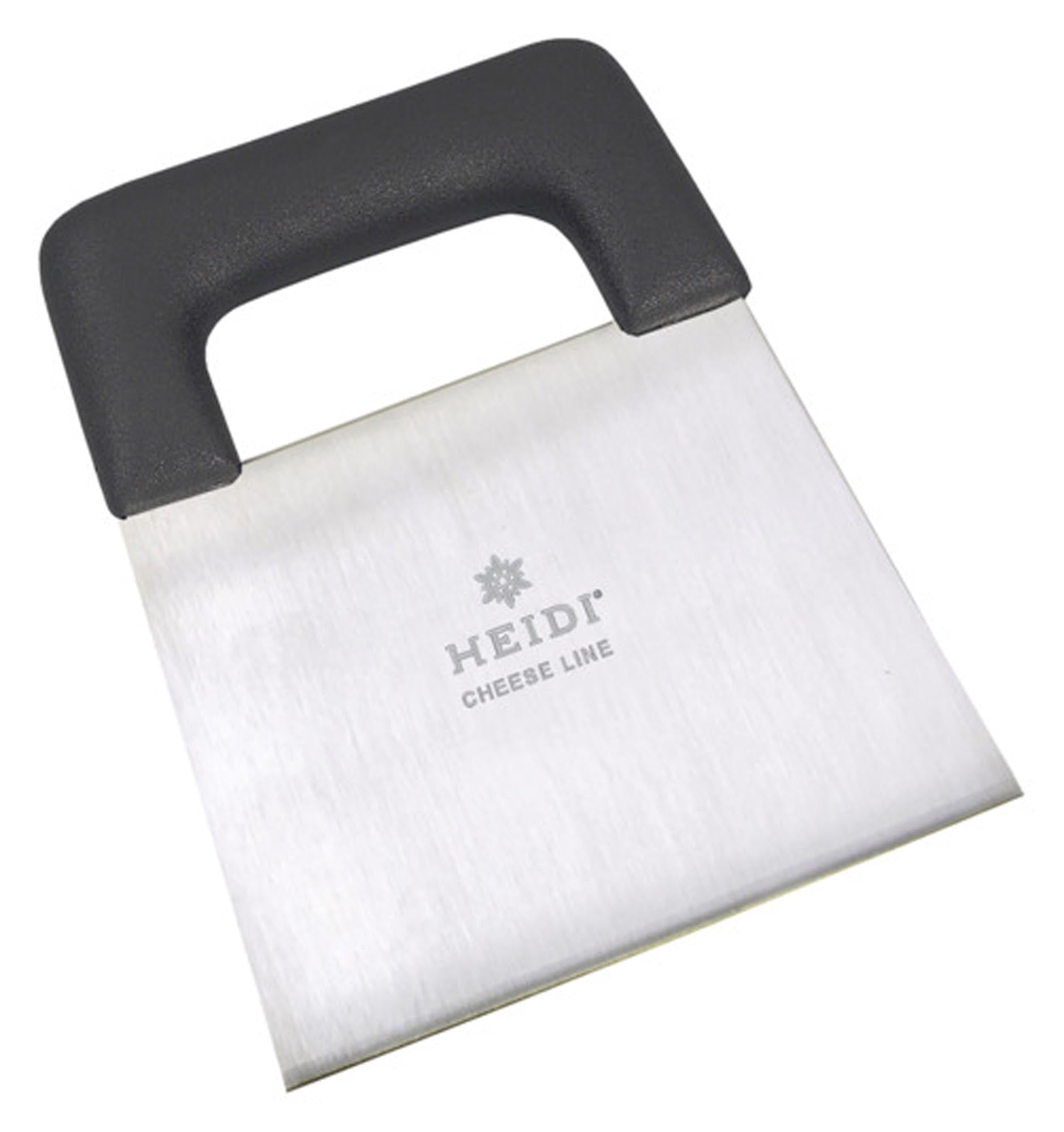 Entdecken Sie die HEIDI Käseschaufel Cheese Pro (17x17 cm) – ideal zum Schneiden, Servieren und Anrichten von Käse. Hochwertiger Edelstahl, ergonomisches Design.