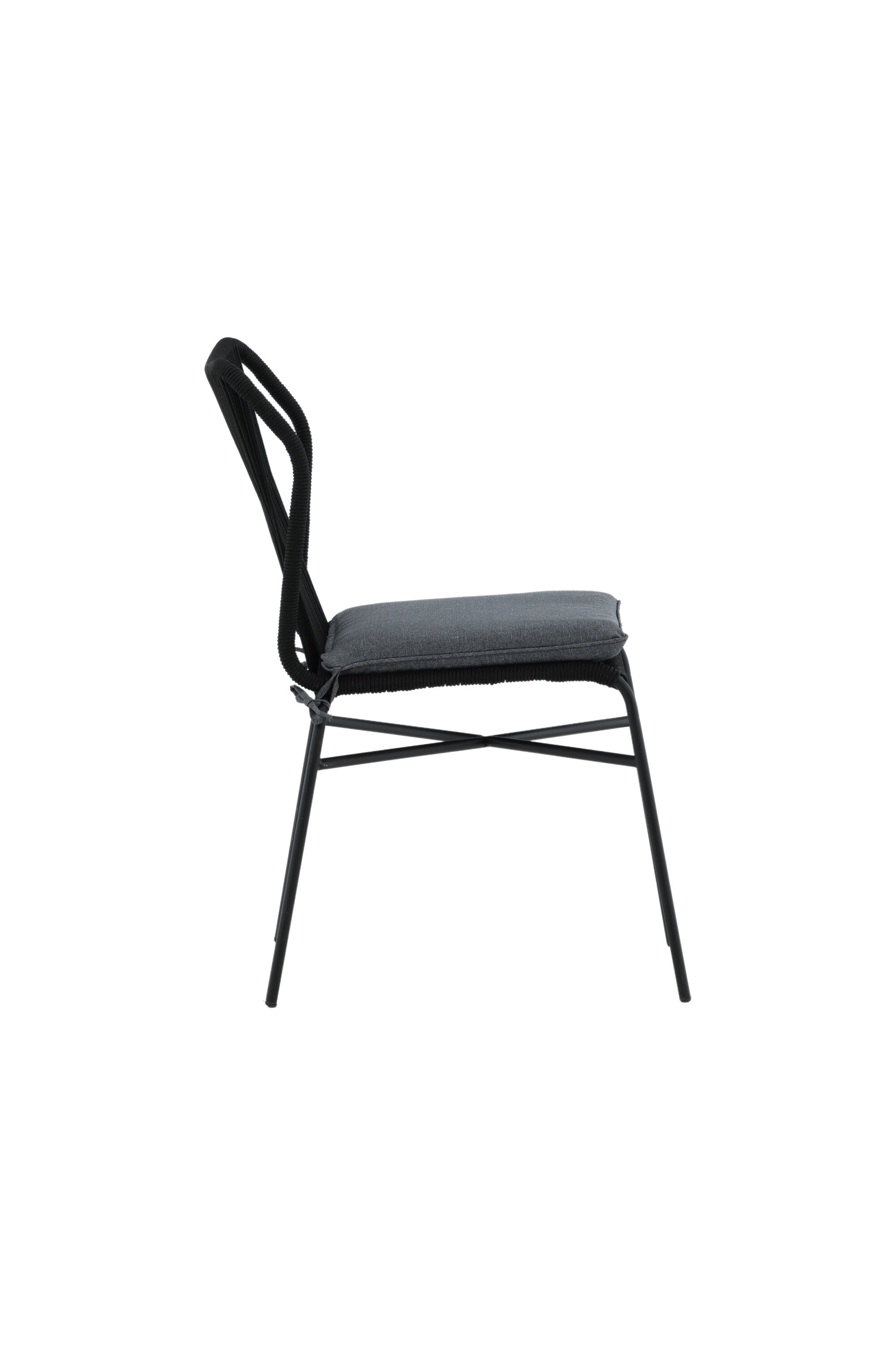 Julian Gartenstuhl in Schwarz präsentiert im Onlineshop von KAQTU Design AG. Gartenstuhl ist von Venture Home