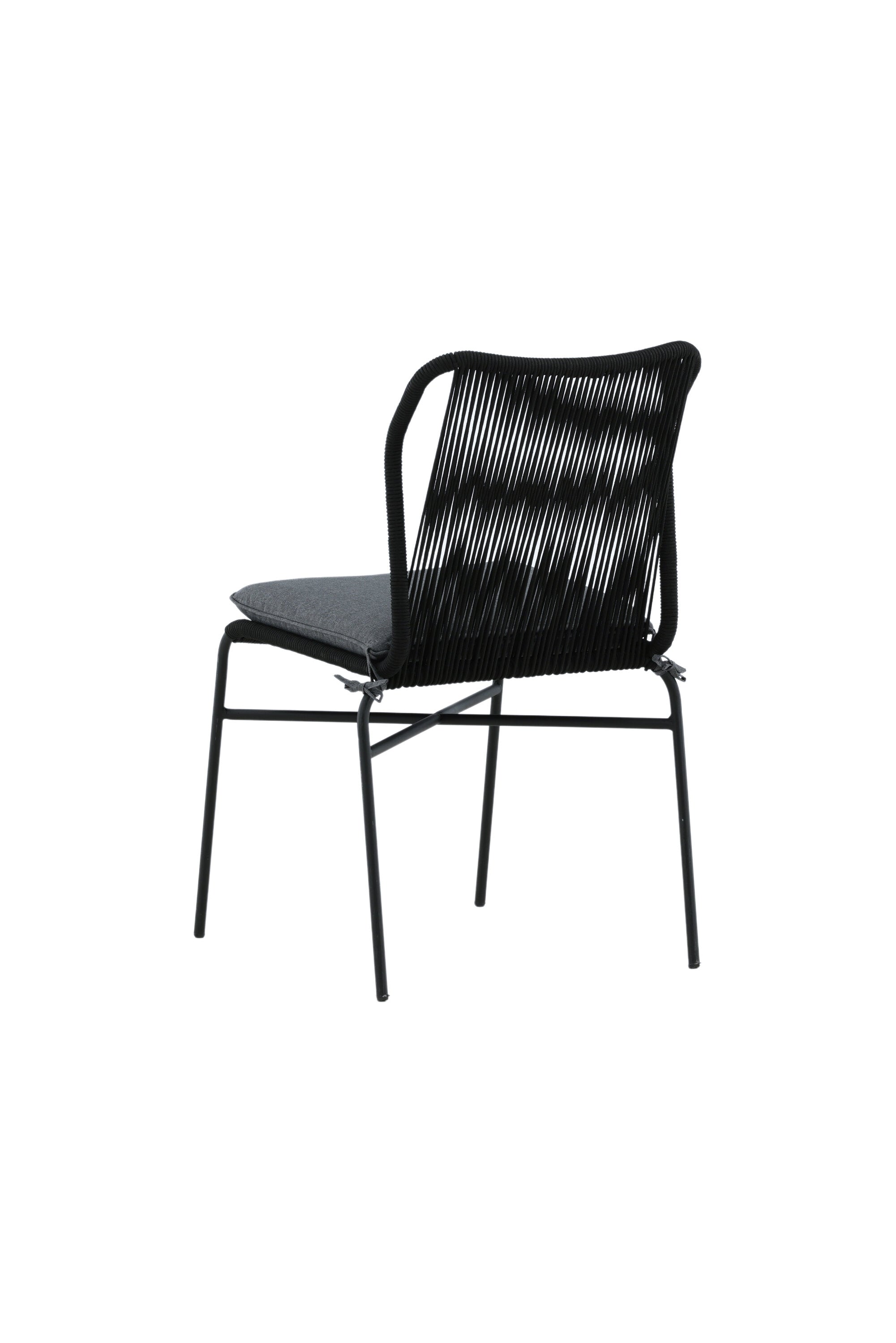 Julian Gartenstuhl in Schwarz präsentiert im Onlineshop von KAQTU Design AG. Gartenstuhl ist von Venture Home
