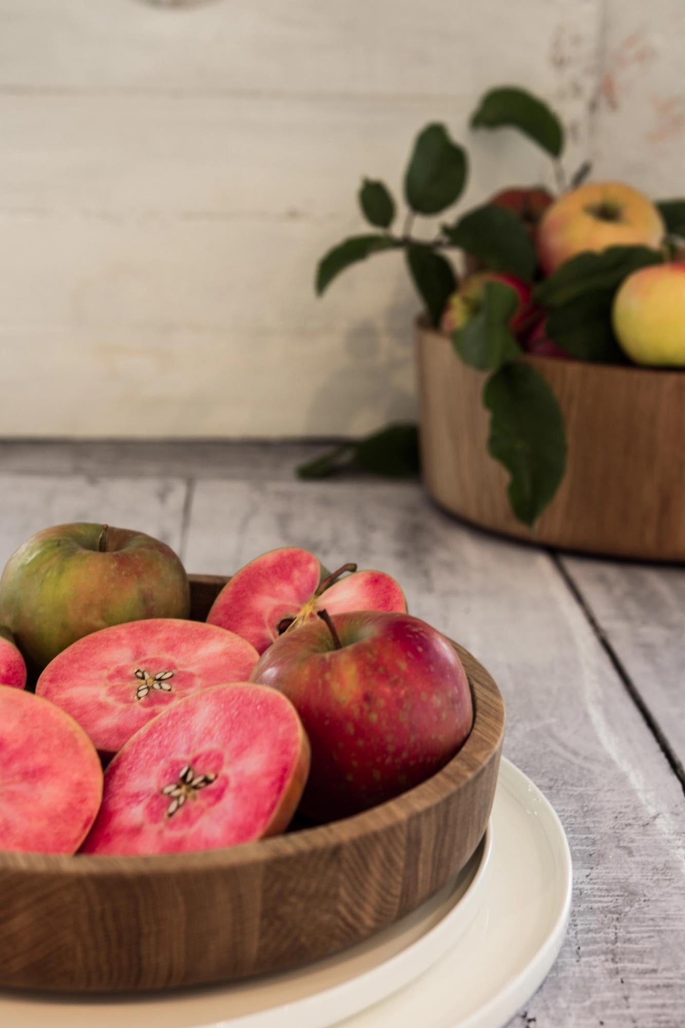 Elegante Eiche Schale 20x4.3 cm von Continenta – modern und edel.