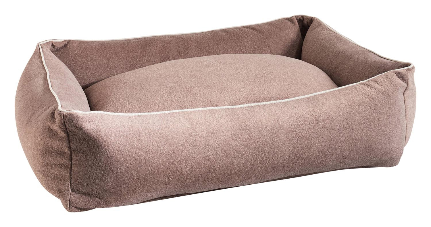 Das LABONI Hundebett Classic Buffalo L bietet großen Hunden Komfort und Unterstützung. Robustes Leder, abnehmbare Bezüge und elegantes Design.