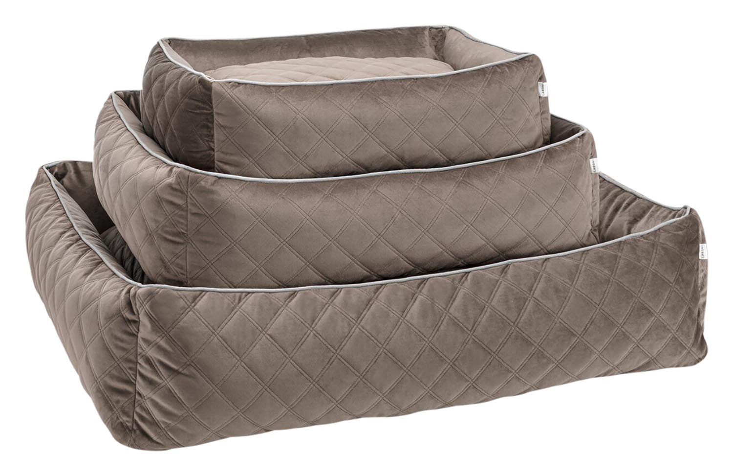 Das LABONI Hundebett Classic Oxford Olive M vereint hochwertiges Design mit optimaler Gelenkunterstützung. Ideal für anspruchsvolle Hundebesitzer.