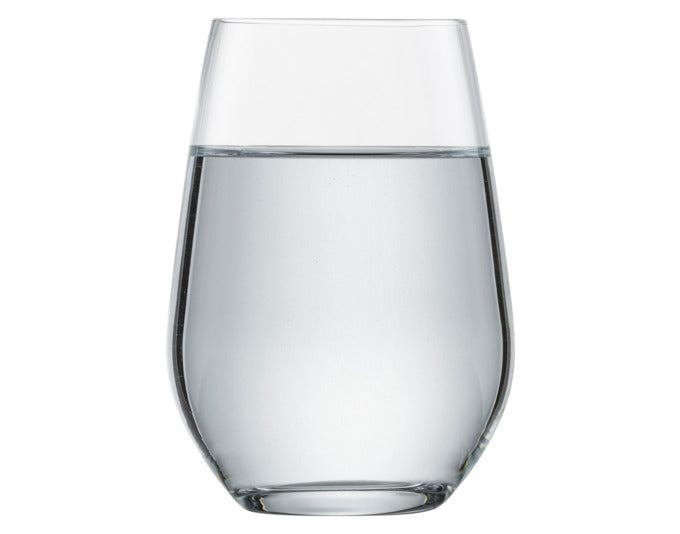 Entdecken Sie das SCHOTT ZWIESEL Allroundglas Forté 79 – ideal für jeden Anlass. Robust, elegant und vielseitig für Ihre Lieblingsgetränke.