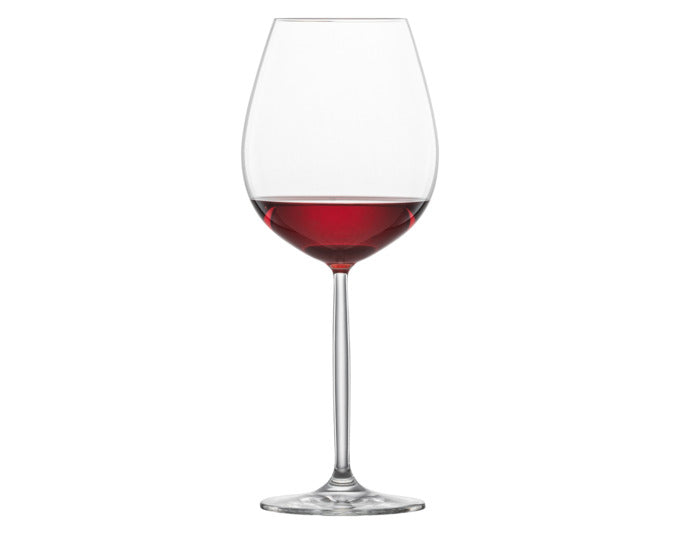 Elegante Rotweingläser im 4er-Set von SCHOTT ZWIESEL, ideal für Weinliebhaber. Hochwertiges Kristallglas, bruchfest und spülmaschinengeeignet.