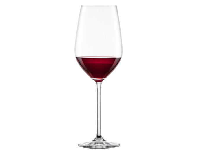 Entdecken Sie das Bordeauxglas Fortissimo 130 von SCHOTT ZWIESEL – 4 edle Gläser aus bruchfestem Tritan®-Kristallglas für unvergessliche Weinerlebnisse.