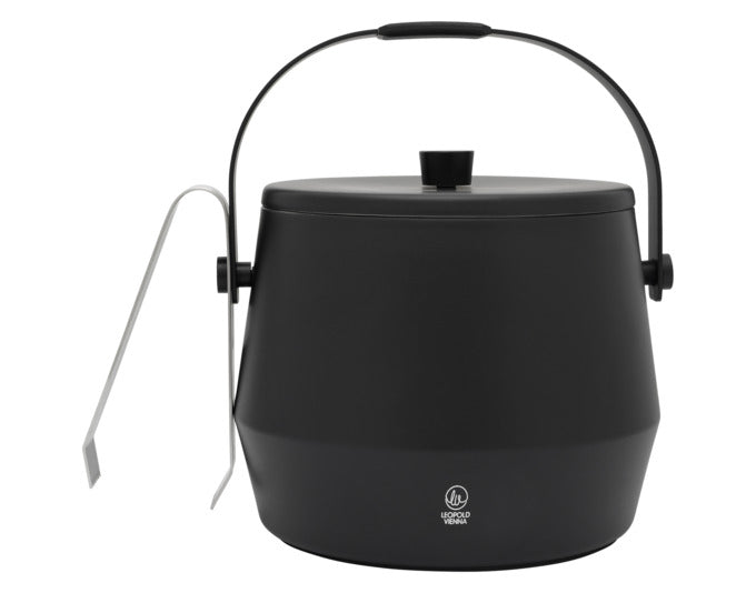 LEOPOLD Eisbehälter mit Deckel und Zange schwarz matt in präsentiert im Onlineshop von KAQTU Design AG. Glacézubehör ist von LEOPOLD