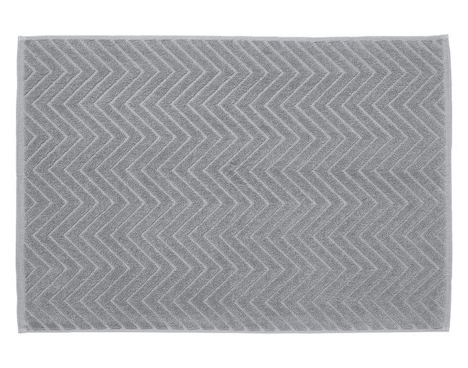 DIAQUA Badvorleger Chevron grau 50x70 cm in präsentiert im Onlineshop von KAQTU Design AG. Badzubehör ist von DIAQUA
