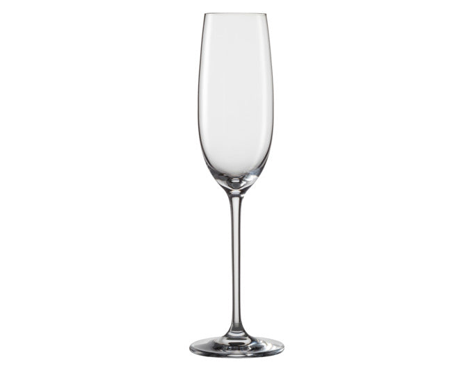 Elegante SCHOTT ZWIESEL Sektgläser Vinos 7 im 4er-Set, ideal für stilvollen Genuss von Sekt und Champagner.