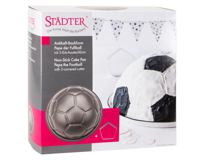 Kreieren Sie mit der STÄDTER Motivbackform Pepe der Fußball (ø 22x11 cm) beeindruckende Fußballkuchen für jeden Anlass. Ideal für Fans!