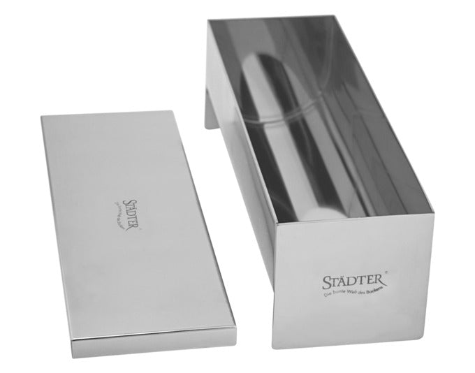 STÄDTER Pasteten-/Terrinenform Halbrund mit Deckel 23x7.5x7.5 cm Edelstahl in präsentiert im Onlineshop von KAQTU Design AG. Backform / Backblech ist von STÄDTER