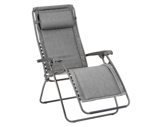 LAFUMA Relaxsessel Rsx Clip LightComfort denim, Gestell titane in präsentiert im Onlineshop von KAQTU Design AG. Liegestuhl ist von LAFUMA